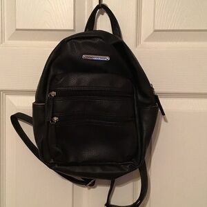 Stone Mountain Accessories Black Backpack